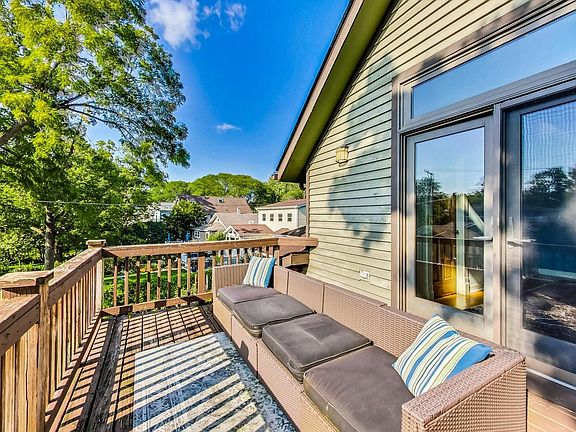 2nd image of 5910 N East Circle Ave #2