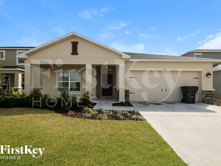 5007 Vellacito Way — Photo 1
