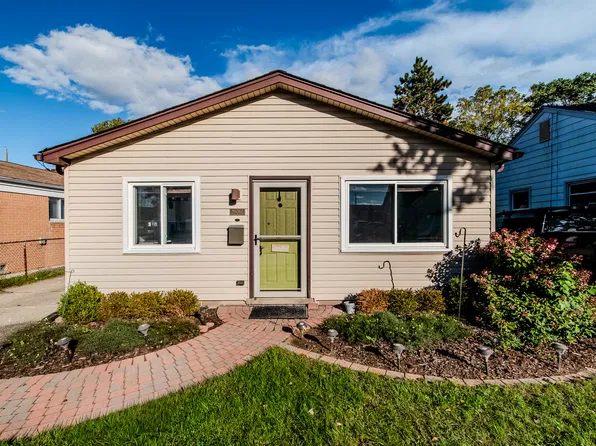 29066 Edward Ave, Madison Heights, MI 48071