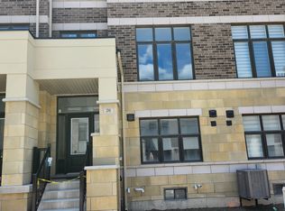 26 Kahshe Ln E, Richmond Hill, ON L4S 0N7