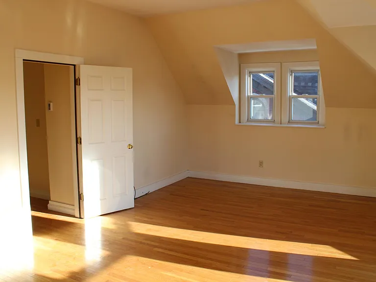 277 Congress St #3 — Photo 16