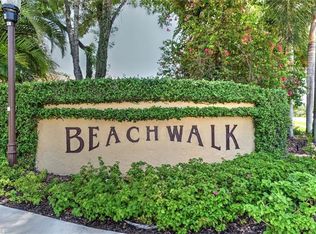 717 Reef Point Cir, Naples, FL 34108