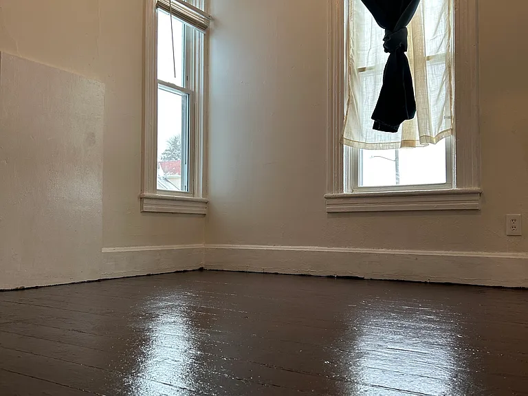 Front bedroom