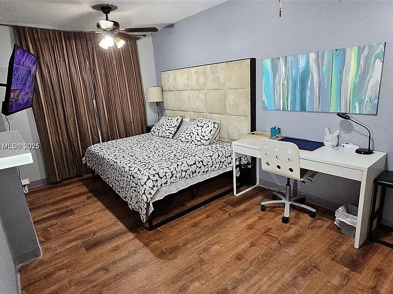 3600 S Le Jeune Rd #3600 — Photo 17