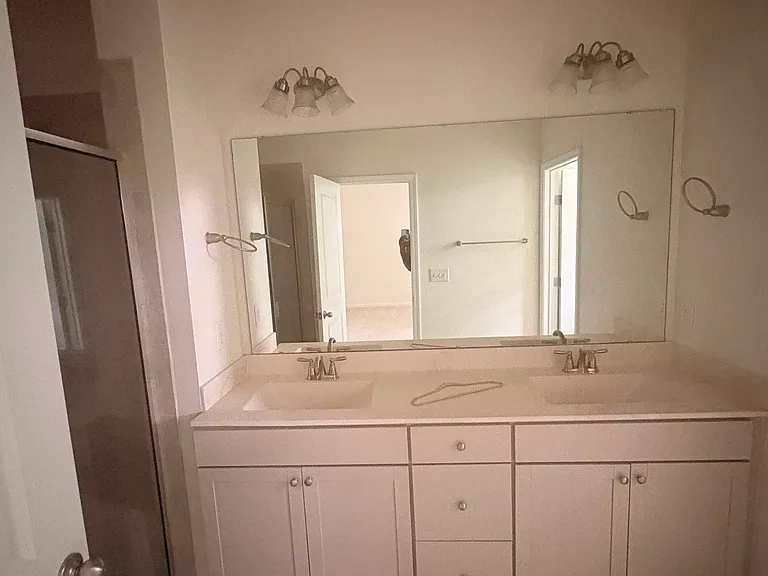 1121 Diamond Dove Ln — Photo 15