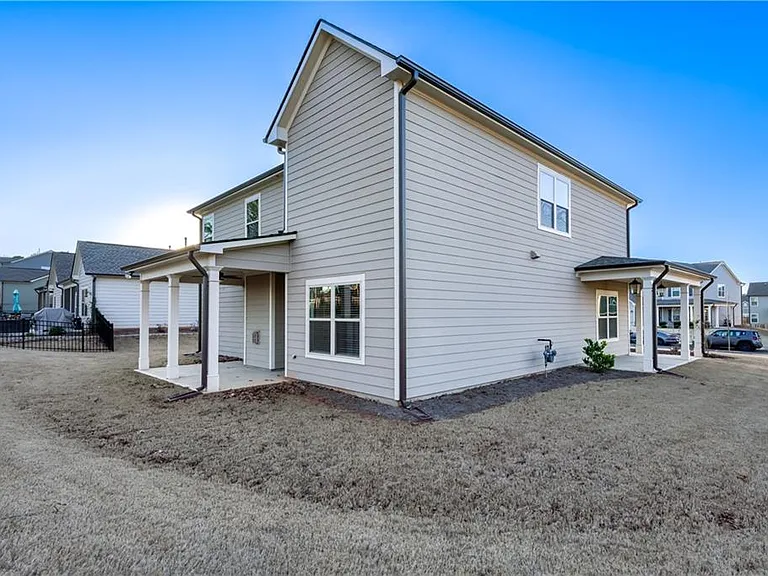 1647 Jasper Dr — Photo 7