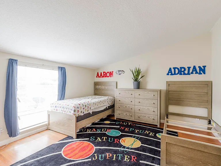 1306 Wild Daisy Ln — Photo 19