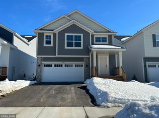 10227 Greystone Cir S, Cottage Grove, MN 55016