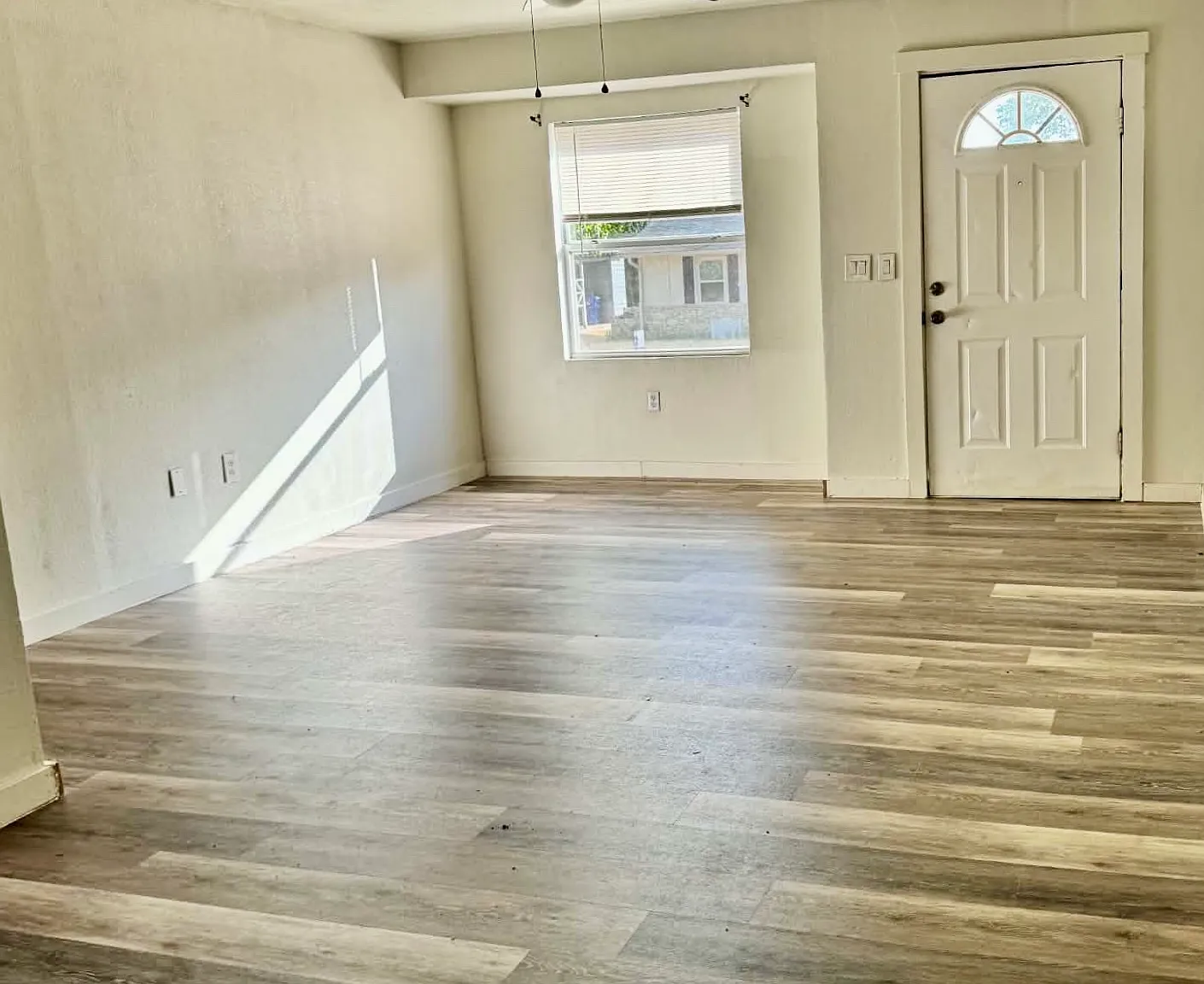 707 Mickan St — Photo 3
