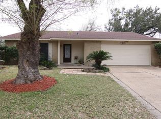 7211 Corta Calle Dr, Houston, TX 77083
