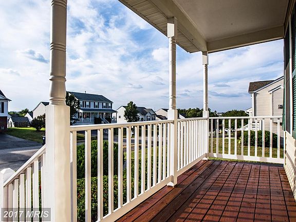 3rd image of 9811 Cannonball Ct