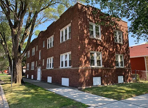 8401 S Essex Ave #1E Photo 1