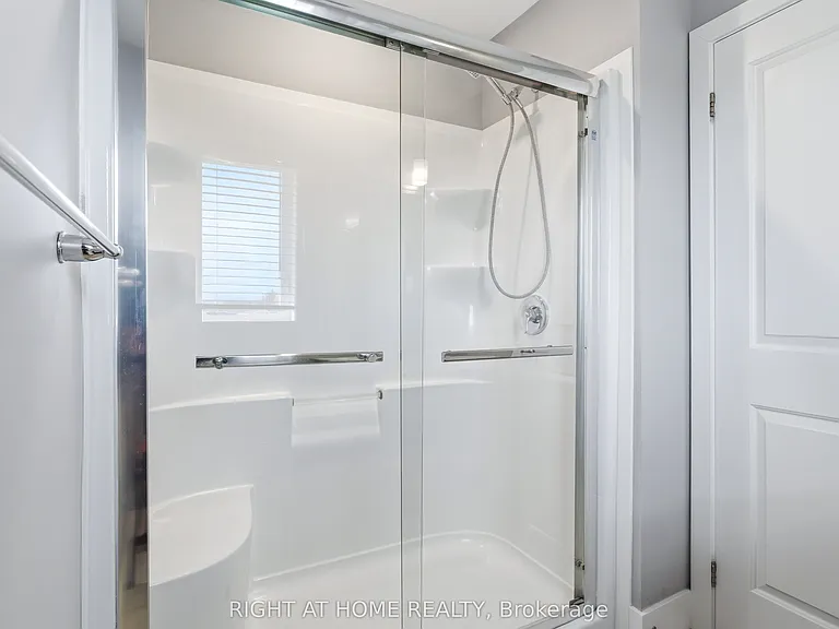 2060 Meadowgate Blvd #10 — Photo 30