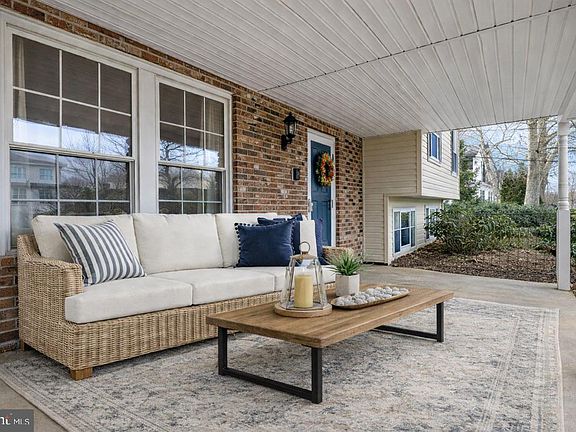 3rd image of 4311 Zircon Rd