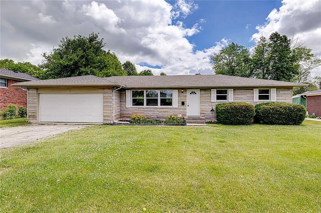 5311 Daniel Dr photo 1