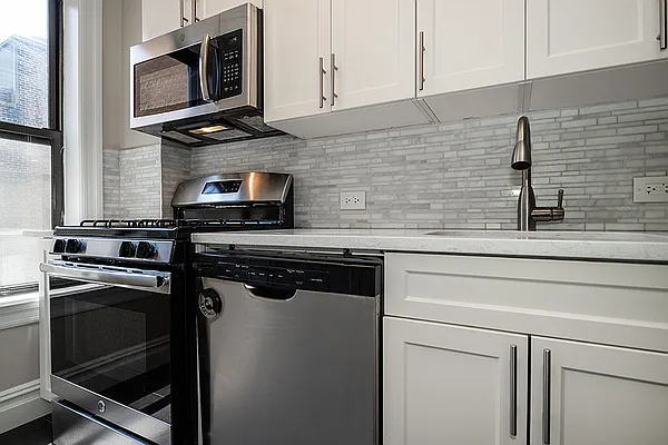 Rented by Rita S Citrin, LREB | media 28