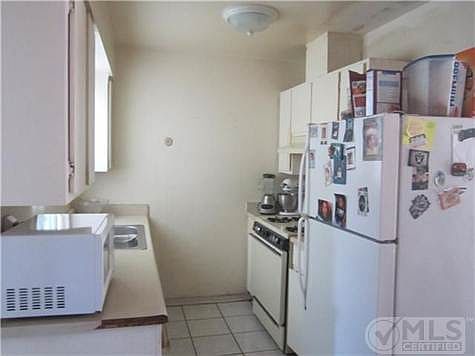 3rd image of 3596 Del Sol Blvd APT E