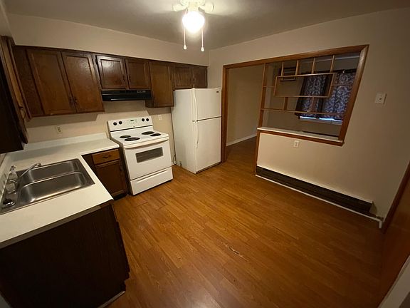 5th image of 802 Bryan Ave APT H