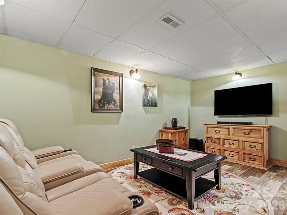 24th image of 151 Austin Mountain Dr