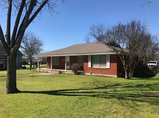 405 N Brazos St, Whitney, TX 76692