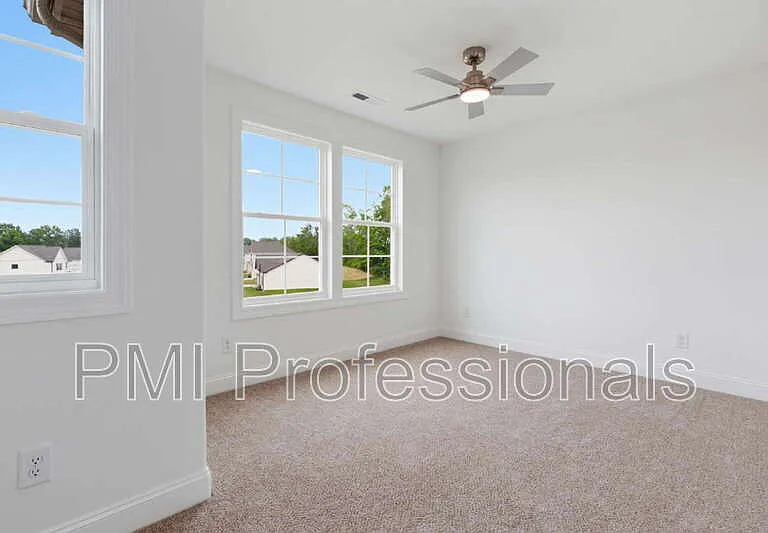 295 Spring St — Photo 25
