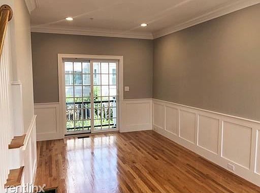 24 Plainfield St. #24 Boston - Jamaica Plain Shared Unit Pho