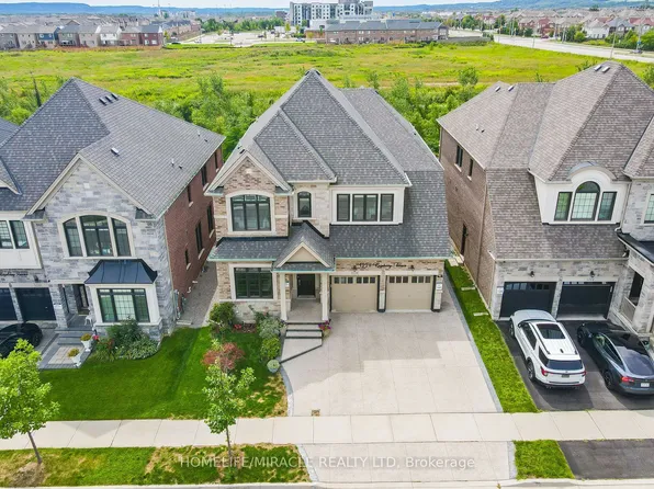 1228 Raspberry Ter, Milton, ON L9E 1N1