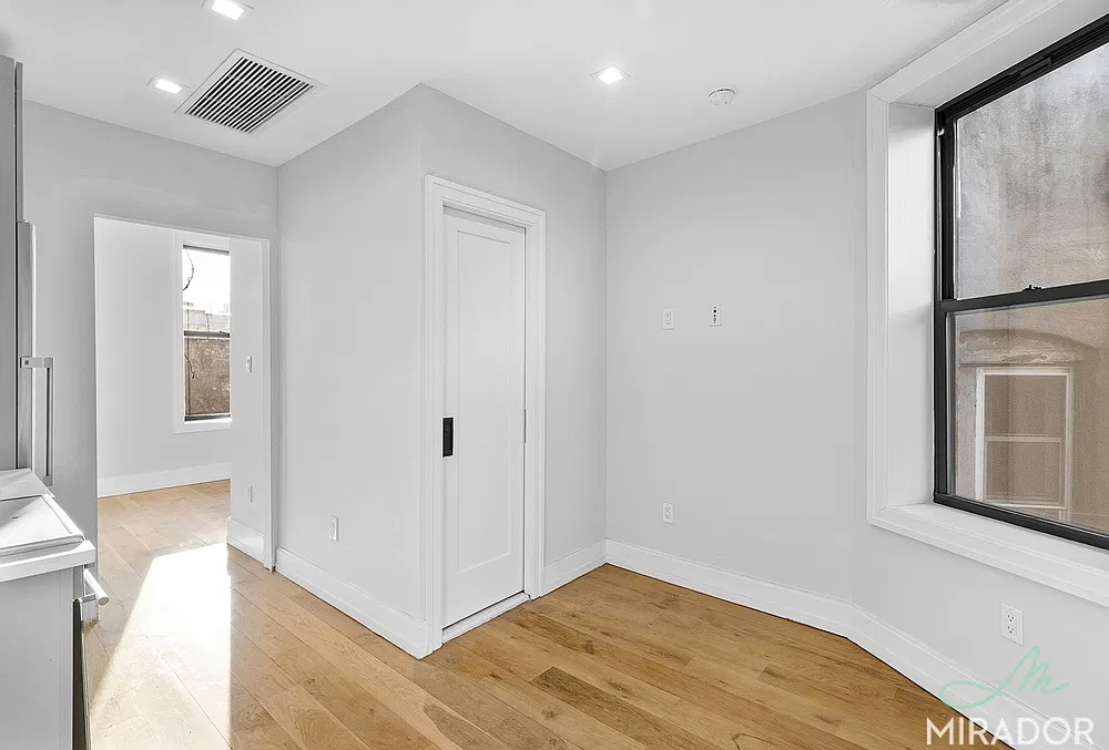 221 East 10th Street — Photo 3