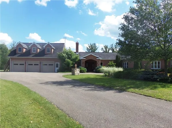 4094 Bethel Rd, New Wilmington, PA 16142