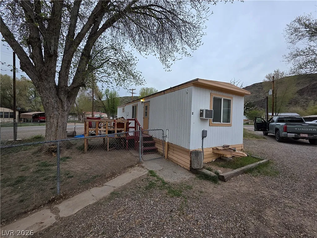 2 bed, 1.0 bath, 570 sqft, $750 — Photo 3