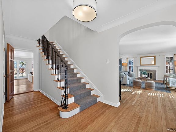 5th image of 5301 E 6th Avenue Parkway