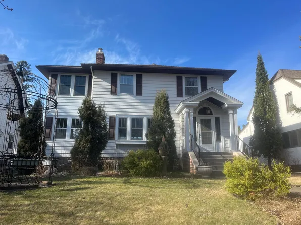 215 Garden St, Duluth, MN 55812