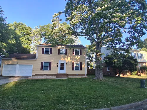 220 Saddler Dr Photo 1