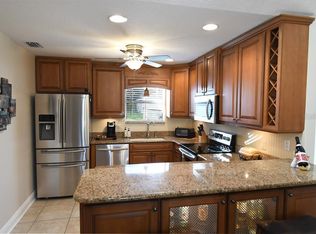 823 Evelynton Loop, The Villages, FL 32162