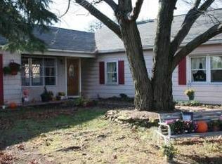 410 Cherryville Rd, Pittstown, NJ 08867