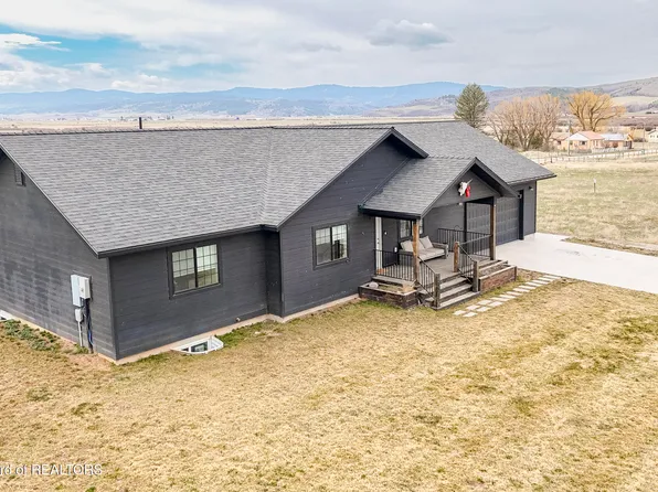215 Little Greys Loop, Freedom, WY 83120
