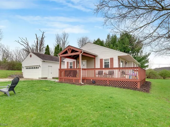 9391 Infirmary Rd, Mantua, OH 44255