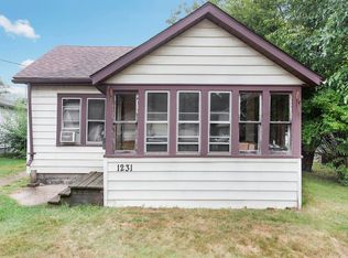 1231 Howland Ave, Kalamazoo, MI 49001