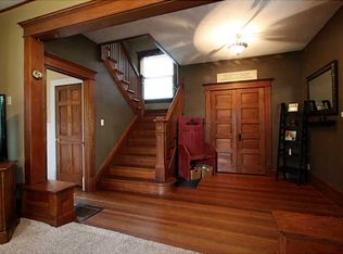 1323 Burch Ave NW, Cedar Rapids, IA 52405