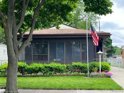 1212 E Goulson Ave, Hazel Park, MI, 48030