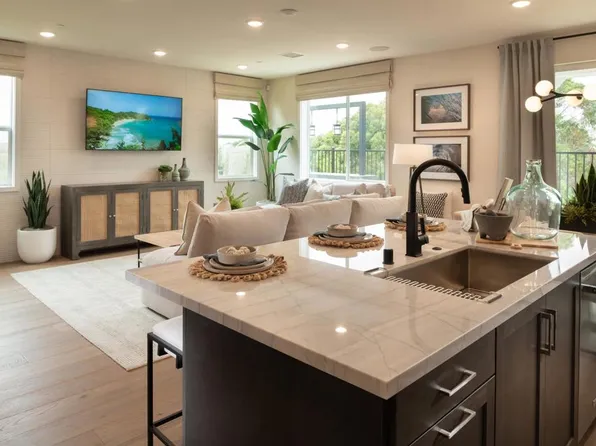 1390 Blue Port Way, Oceanside, CA 92054