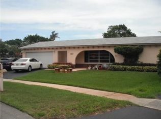 9291 NW 14th St, Pembroke Pines, FL 33024