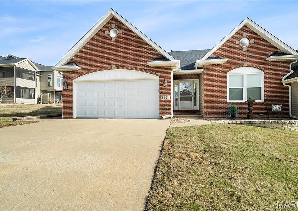 1st image of 3171 Park Place Dr