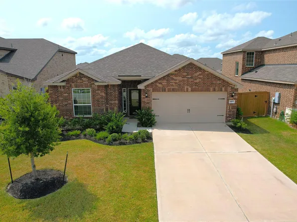 14111 Mainmast Dr, Santa Fe, TX 77510