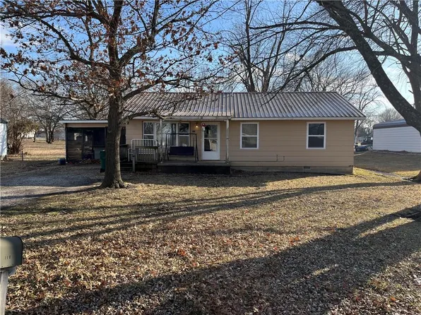 113 W Perry St, Arma, KS 66712