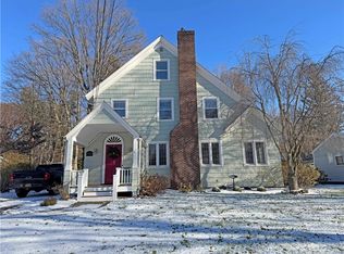 2182 Five Mile Line Rd, Penfield, NY 14526