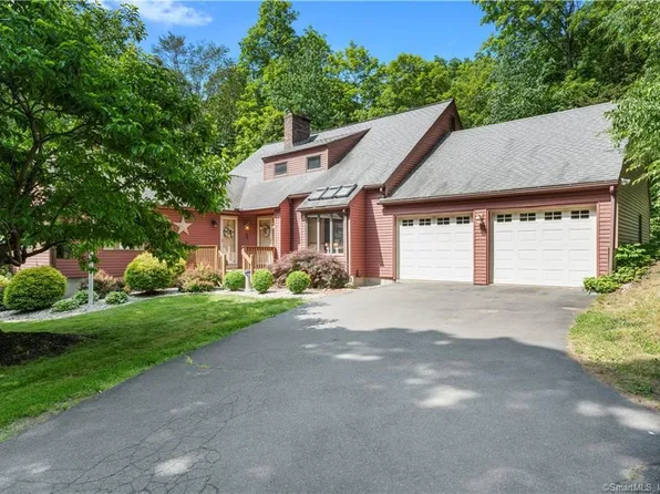 135 Sumner Woods Road, Durham, CT 06422