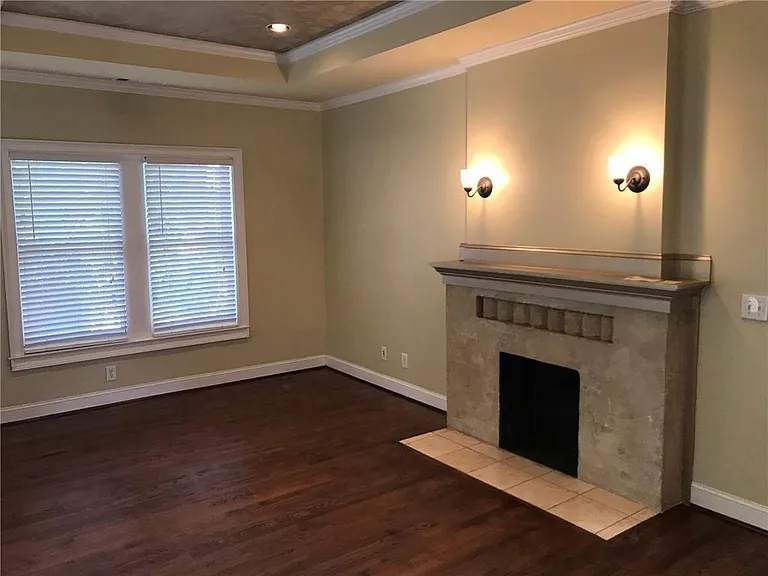 49 Leslie St NE — Photo 14
