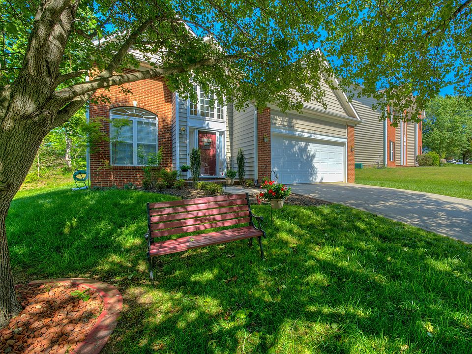 1st image of 3820 Sipes Ln