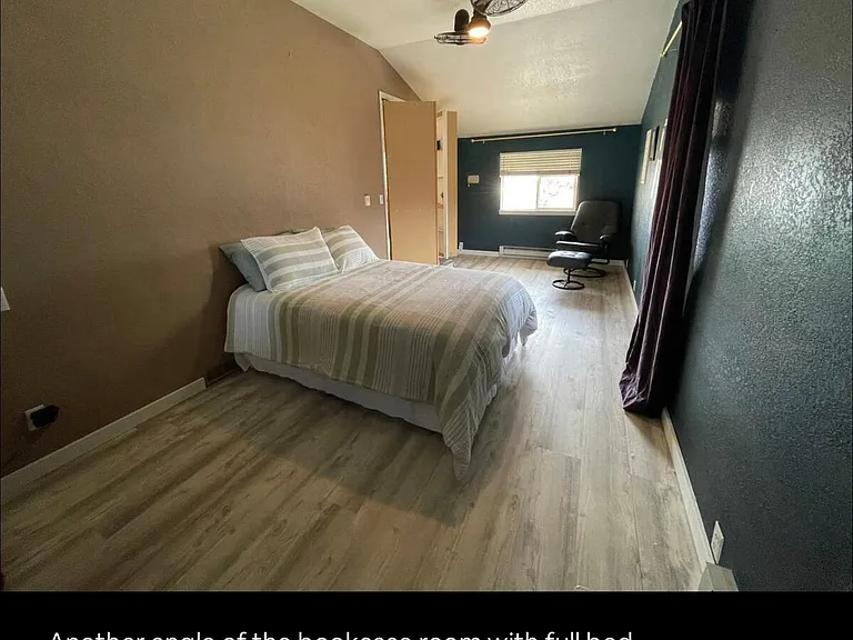 3026 S Ogden St — Photo 10